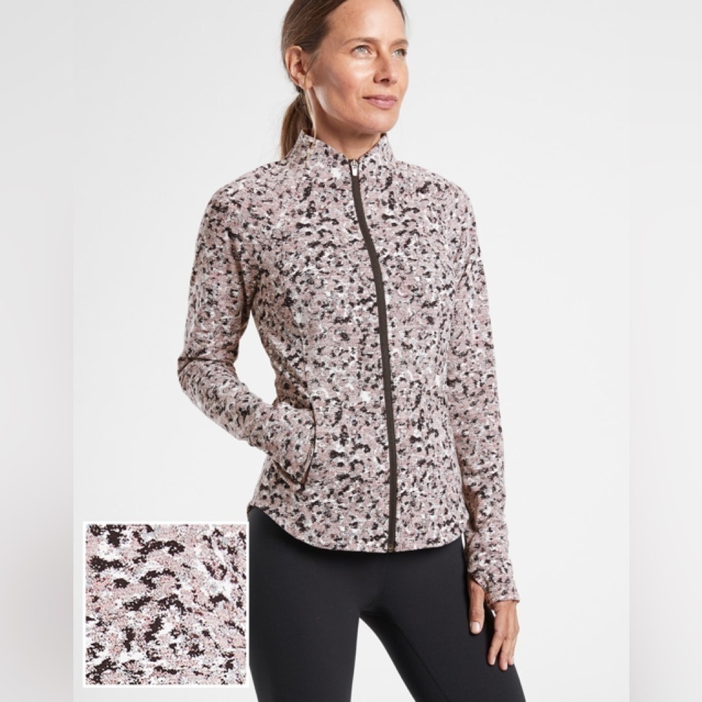 NWT ATHLETA Salutation Textured Jacket